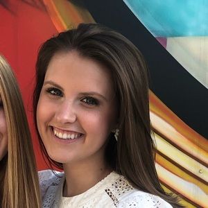 Meet your Posher, Lilly